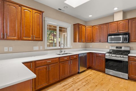 Tiny photo for 488 Quail Run, Eagle Point, OR 97524 (MLS # 220212082)