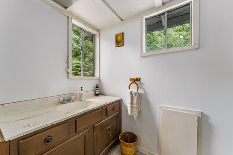 Tiny photo for 1871 McCullough Creek Road, Glendale, OR 97442 (MLS # 220212074)