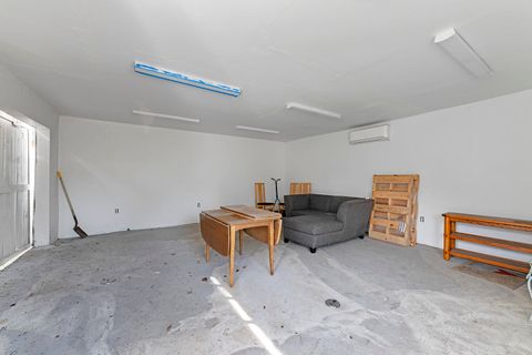 Tiny photo for 813 E 9th Street, Medford, OR 97504 (MLS # 220217418)