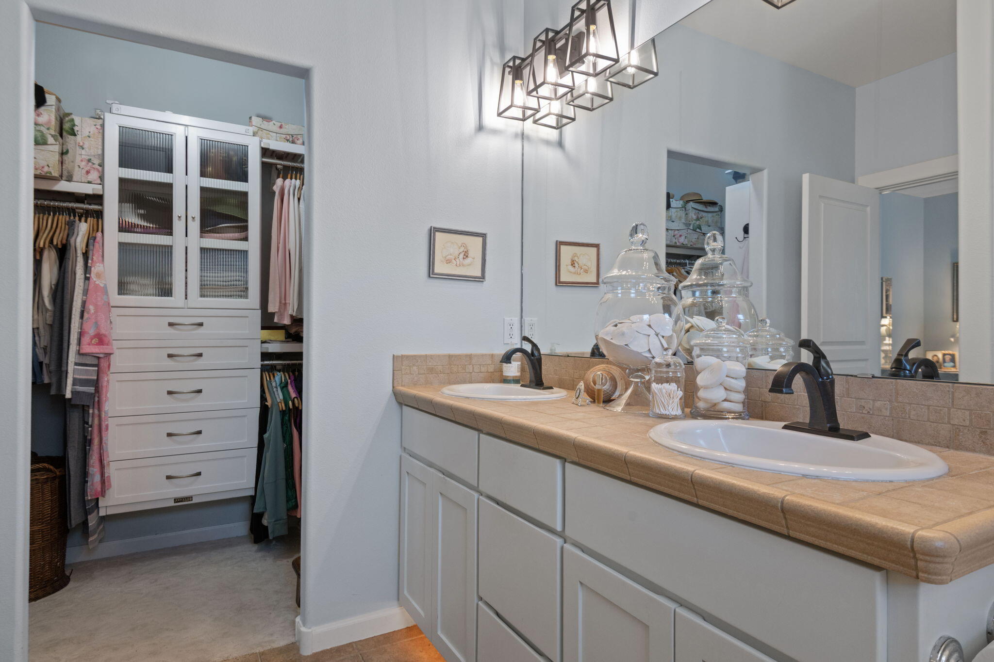 Canyon Rim Village - Residential