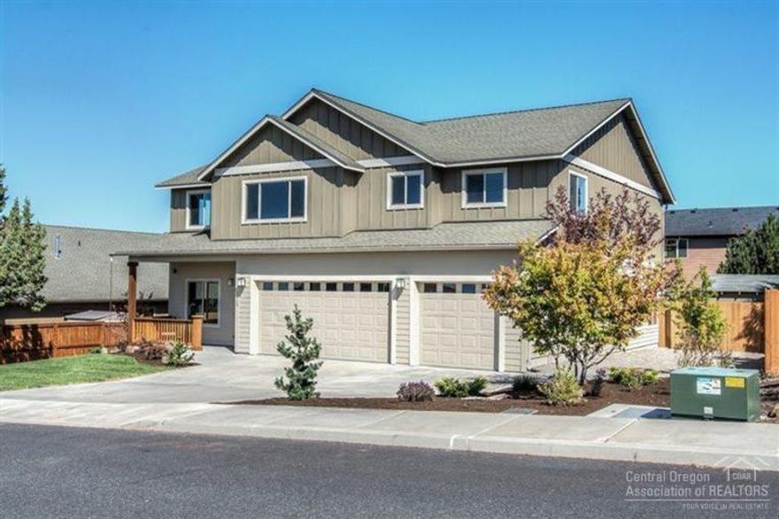 4+BD 2.5BA, 3-car garage, in desirable neighborhood with great views. Central Air. Island kitchen, with new Bosch stainless appliances, slab granite, glass & tile back splash. Master suite with huge walk-in closet, separate tub, walk-in shower & custom fixtures. Large loft family room upstairs. Sun Room/Solarium with stained concrete floors. Open fireplace. Fire Sprinkler system. Newly landscaped yard and RV parking.