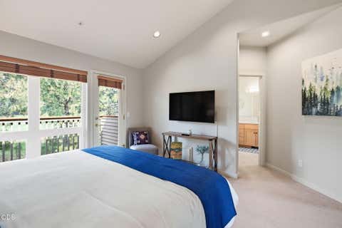 Tiny photo for 60527 Seventh Mountain Drive, Bend, OR 97702 (MLS # 220226570)