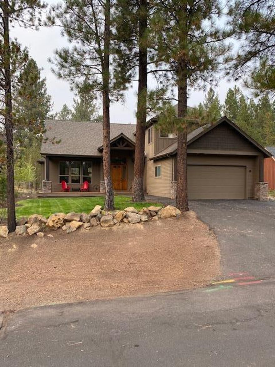 Lovely Northwest Style Home situated in the North west area of Sunriver.