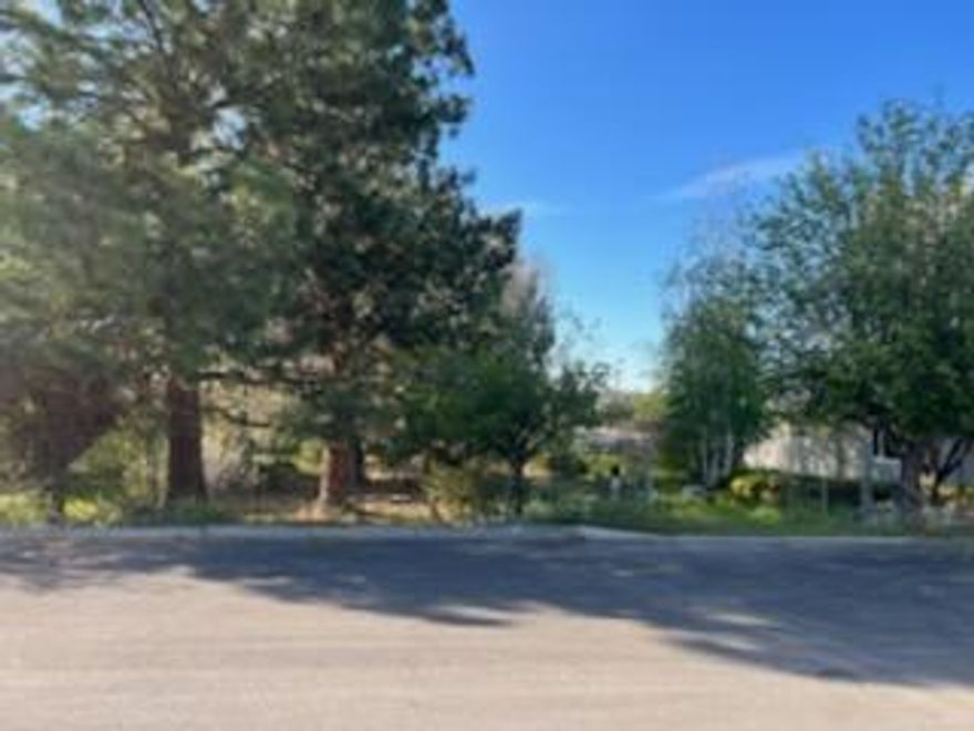 Rare Buildable property in Herzberg Heights.  Lot has sewer and water ready to build your dream home. Property is fenced and landscape with mature trees and a beautiful private setting. Dead end road for privacy.