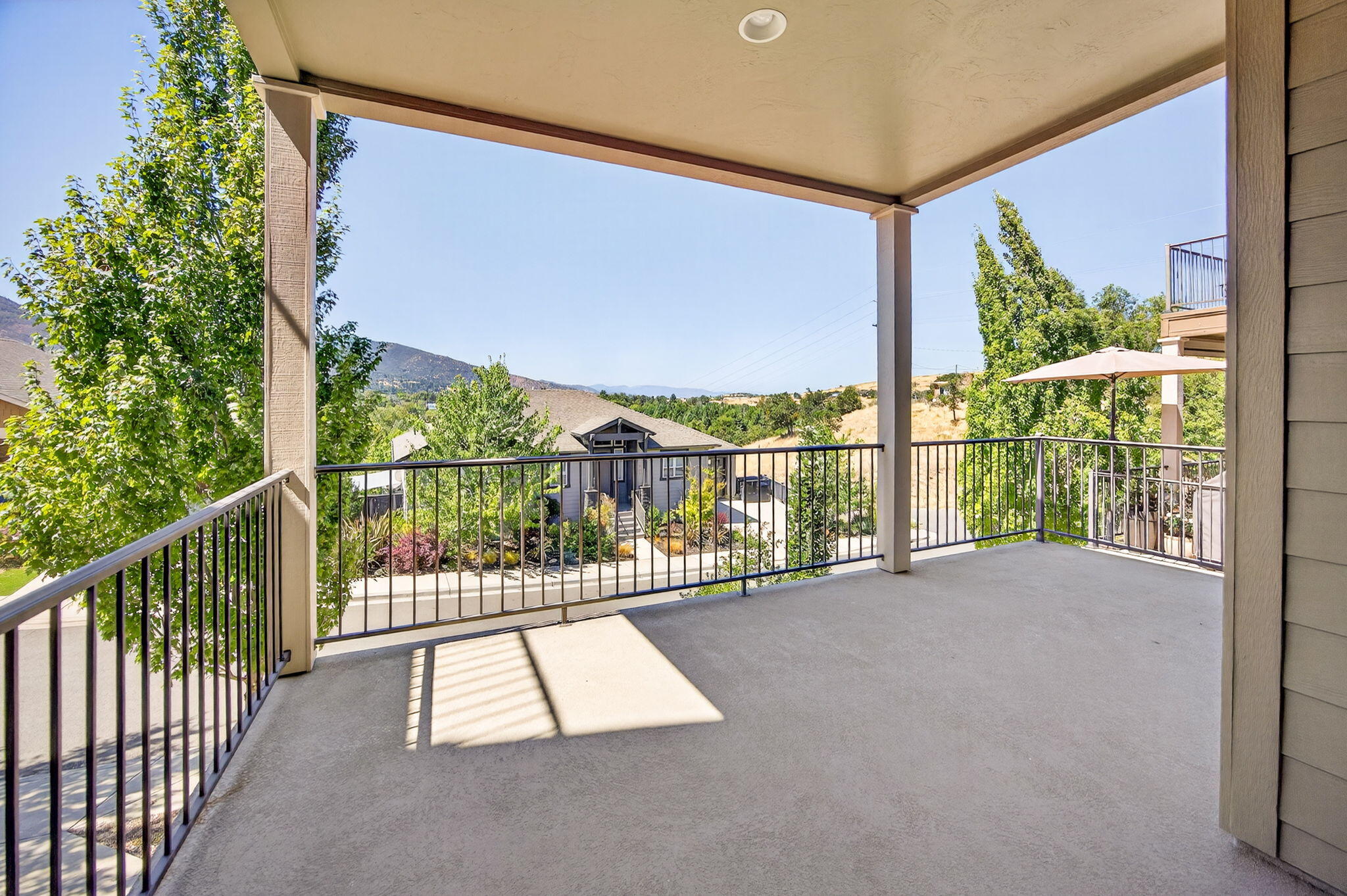 Meadowbrook Park II At North Mountain - Residential