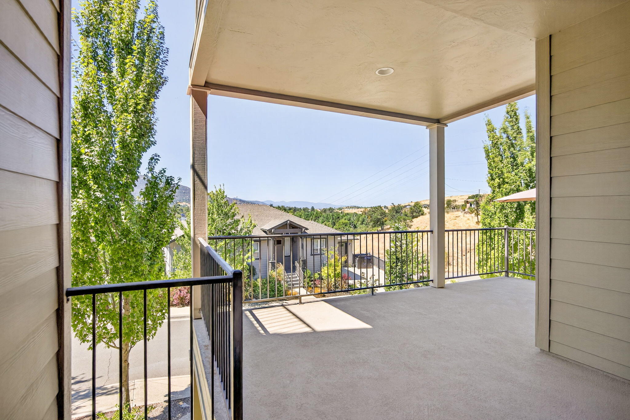 Meadowbrook Park II At North Mountain - Residential