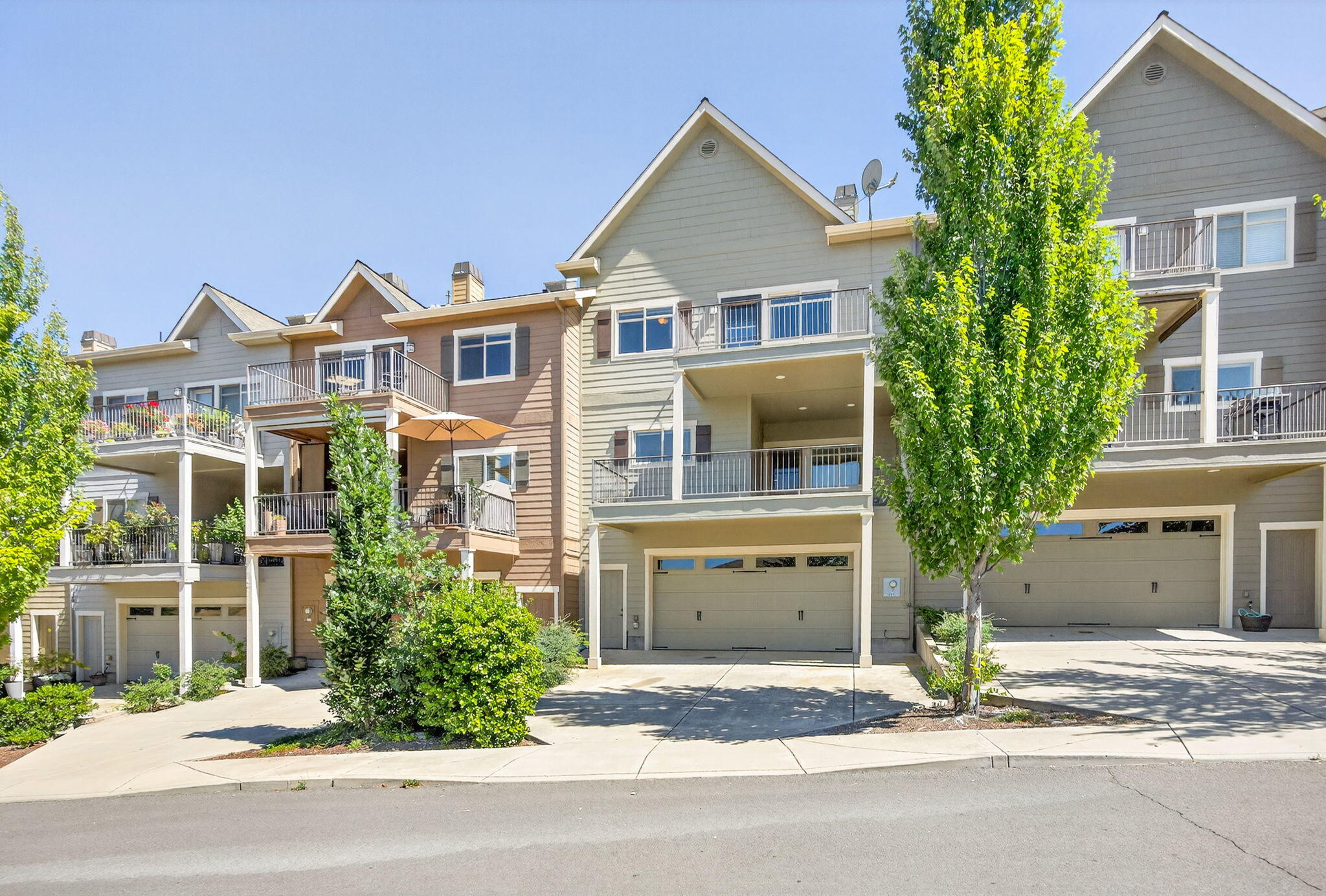 Meadowbrook Park II At North Mountain - Residential