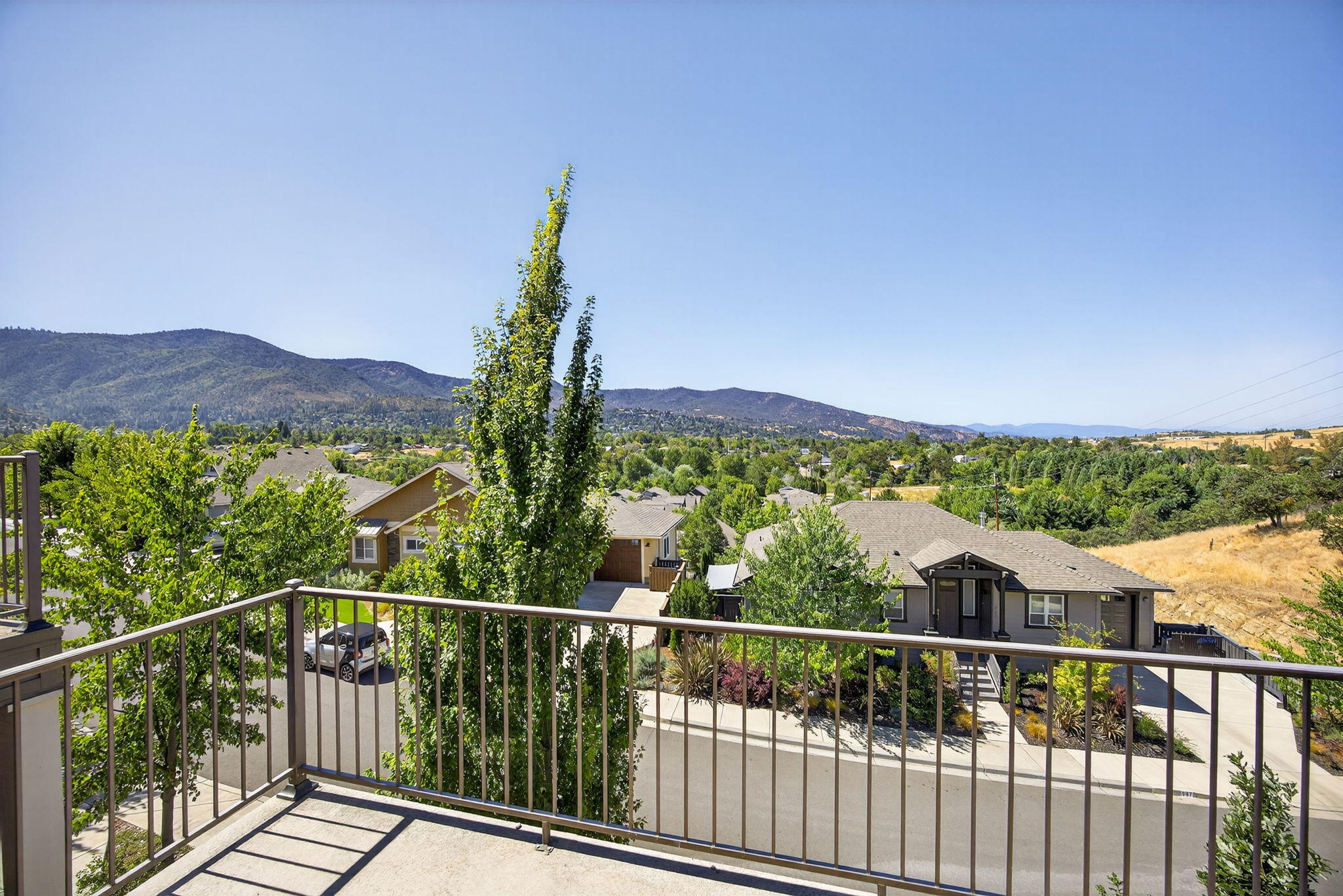 Meadowbrook Park II At North Mountain - Residential