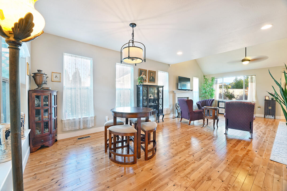 Spring Meadows Phase 2 - Residential