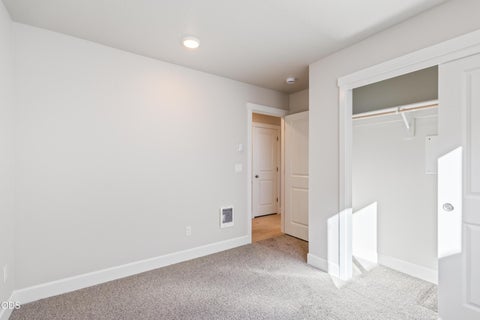 Tiny photo for 3996 SW Obsidian Place #138, Redmond, OR 97756 (MLS # 220229883)
