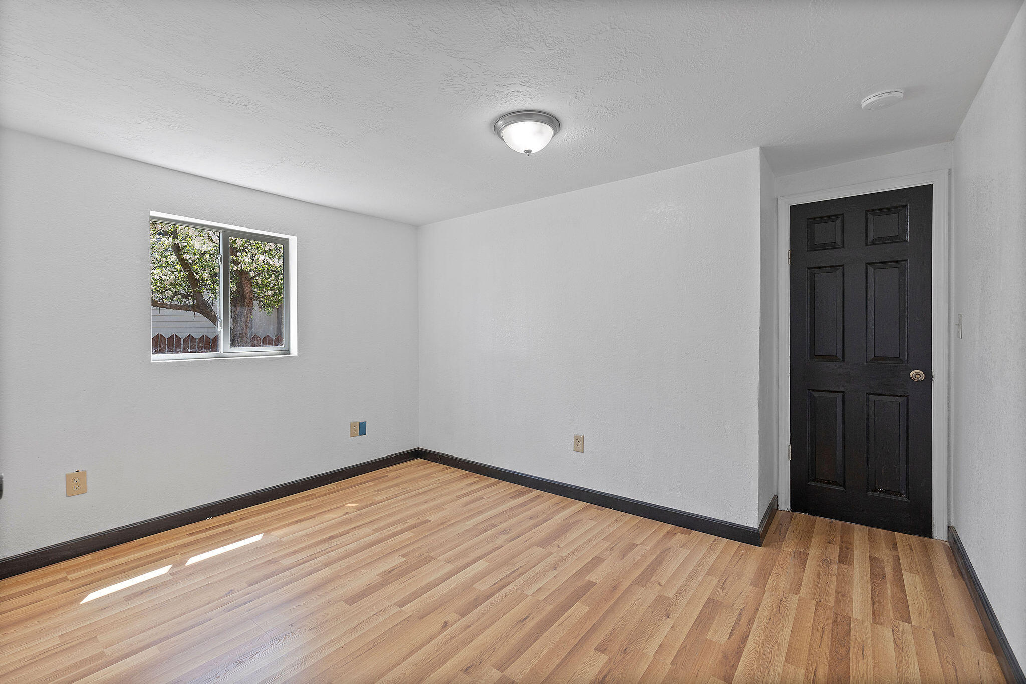 PrineVille - Fifth - Residential