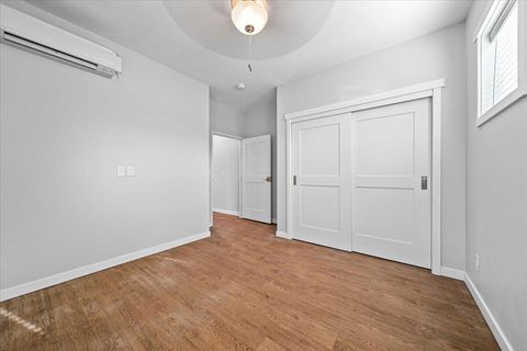 Tiny photo for 2625 Redwood Avenue, Grants Pass, OR 97527 (MLS # 220215388)