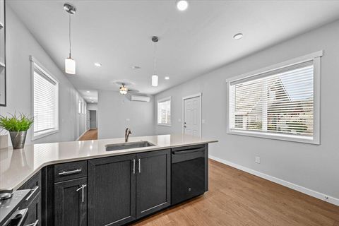 Tiny photo for 2625 Redwood Avenue, Grants Pass, OR 97527 (MLS # 220215388)