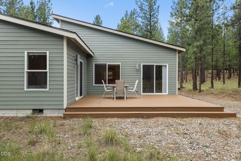 Tiny photo for 14431 Crossroads Loop, Sisters, OR 97759 (MLS # 220223050)