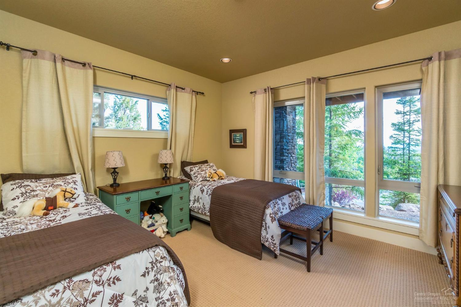 Awbrey Village - Residential