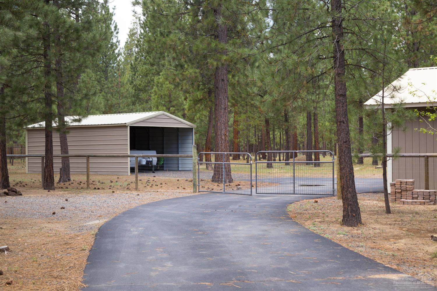 Ponderosa Pines - Residential
