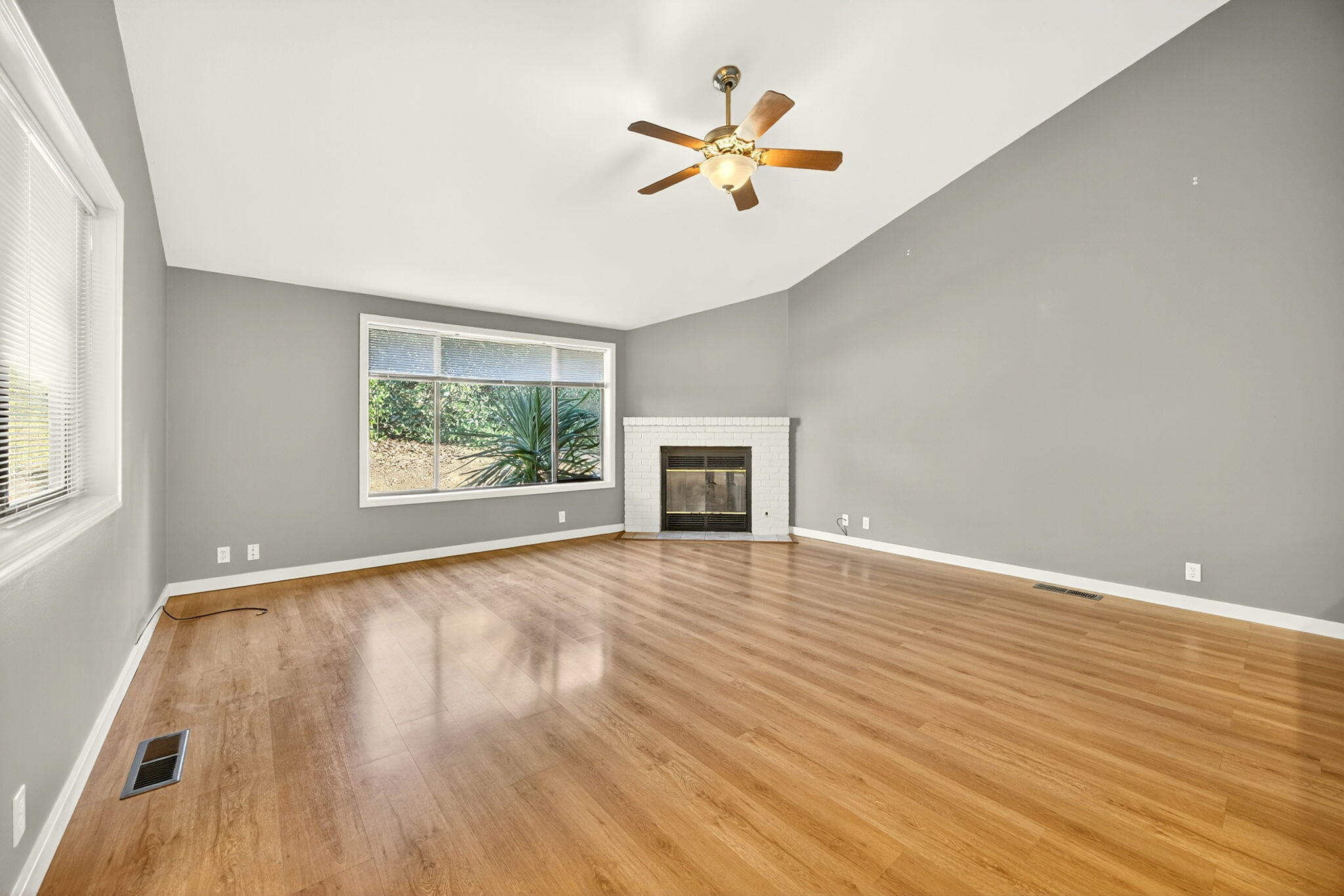 Medford Heights Townhouses Subdivision - Residential