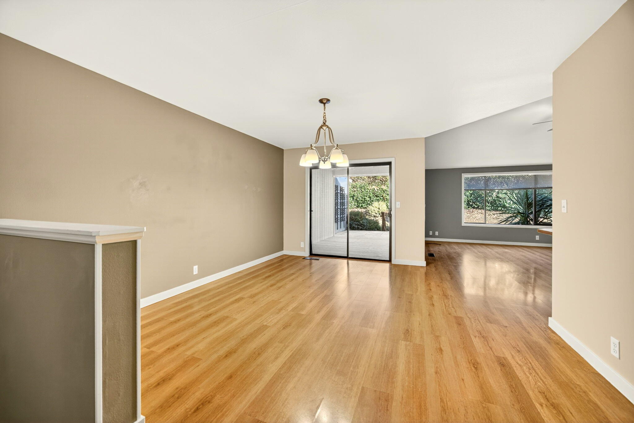 Medford Heights Townhouses Subdivision - Residential