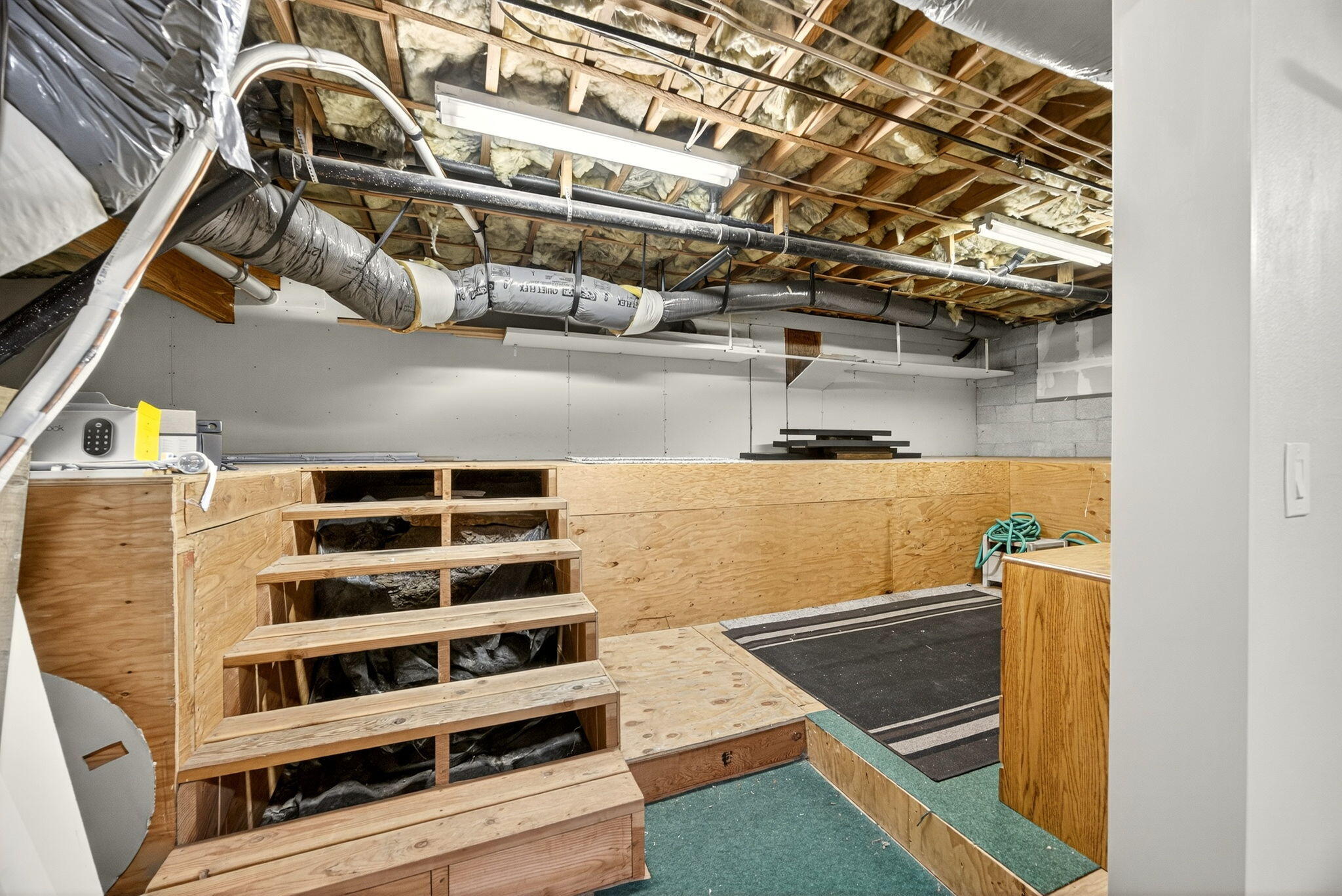 Medford Heights Townhouses Subdivision - Residential