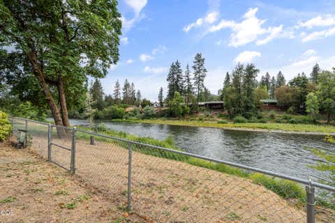 Tiny photo for 2850 Rogue River Highway, Grants Pass, OR 97527 (MLS # 220223936)