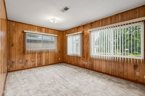 Tiny photo for 2850 Rogue River Highway, Grants Pass, OR 97527 (MLS # 220223936)