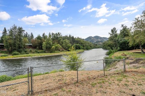 Tiny photo for 2850 Rogue River Highway, Grants Pass, OR 97527 (MLS # 220223936)
