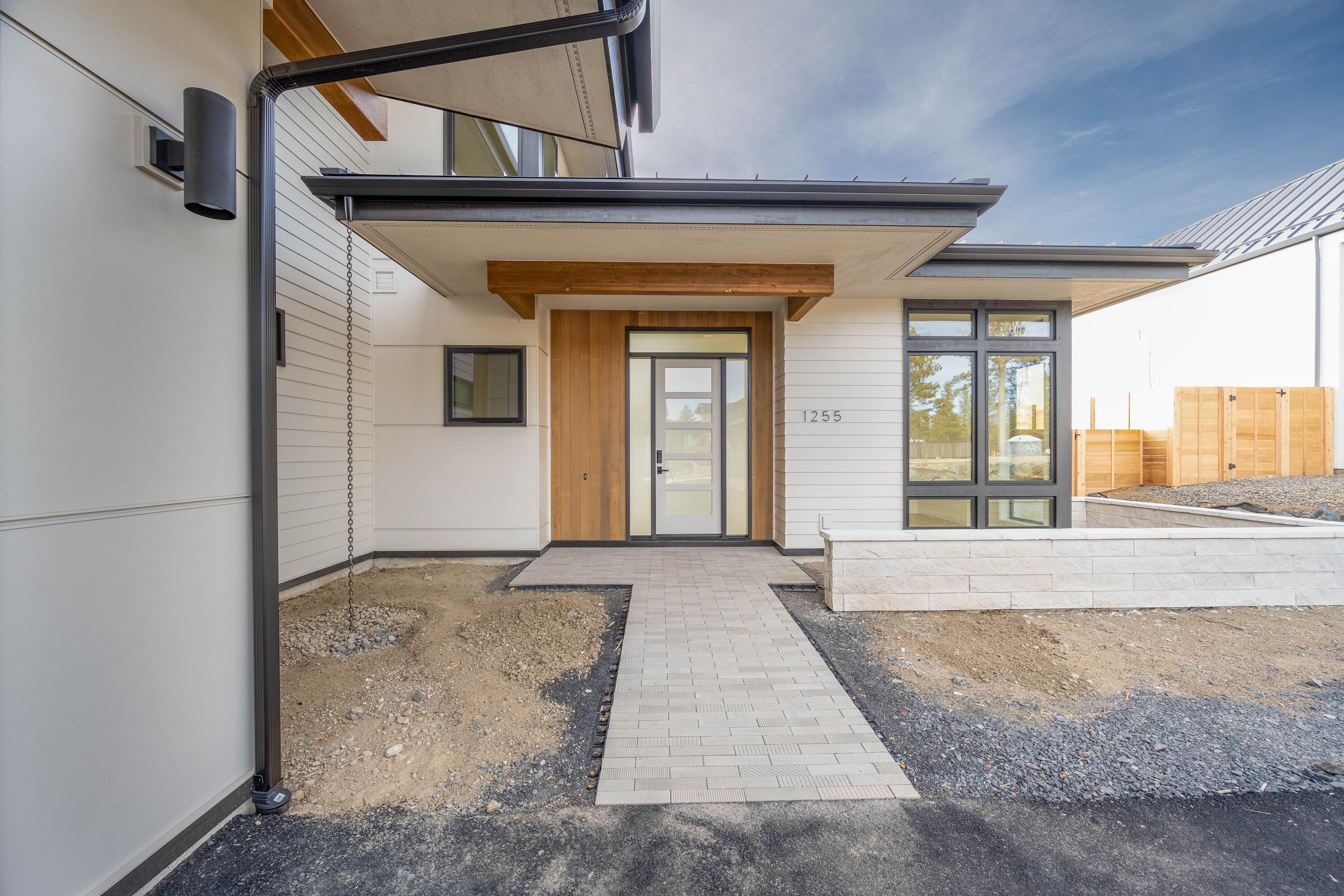 Discovery West Phase 5 - Residential