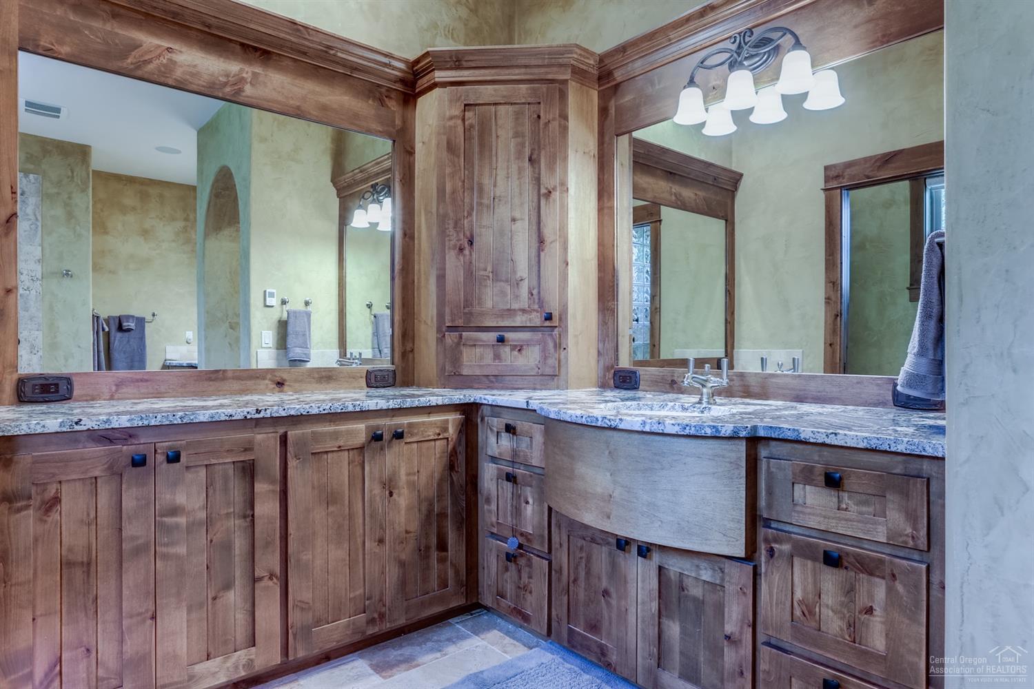 River Canyon Estates - Residential