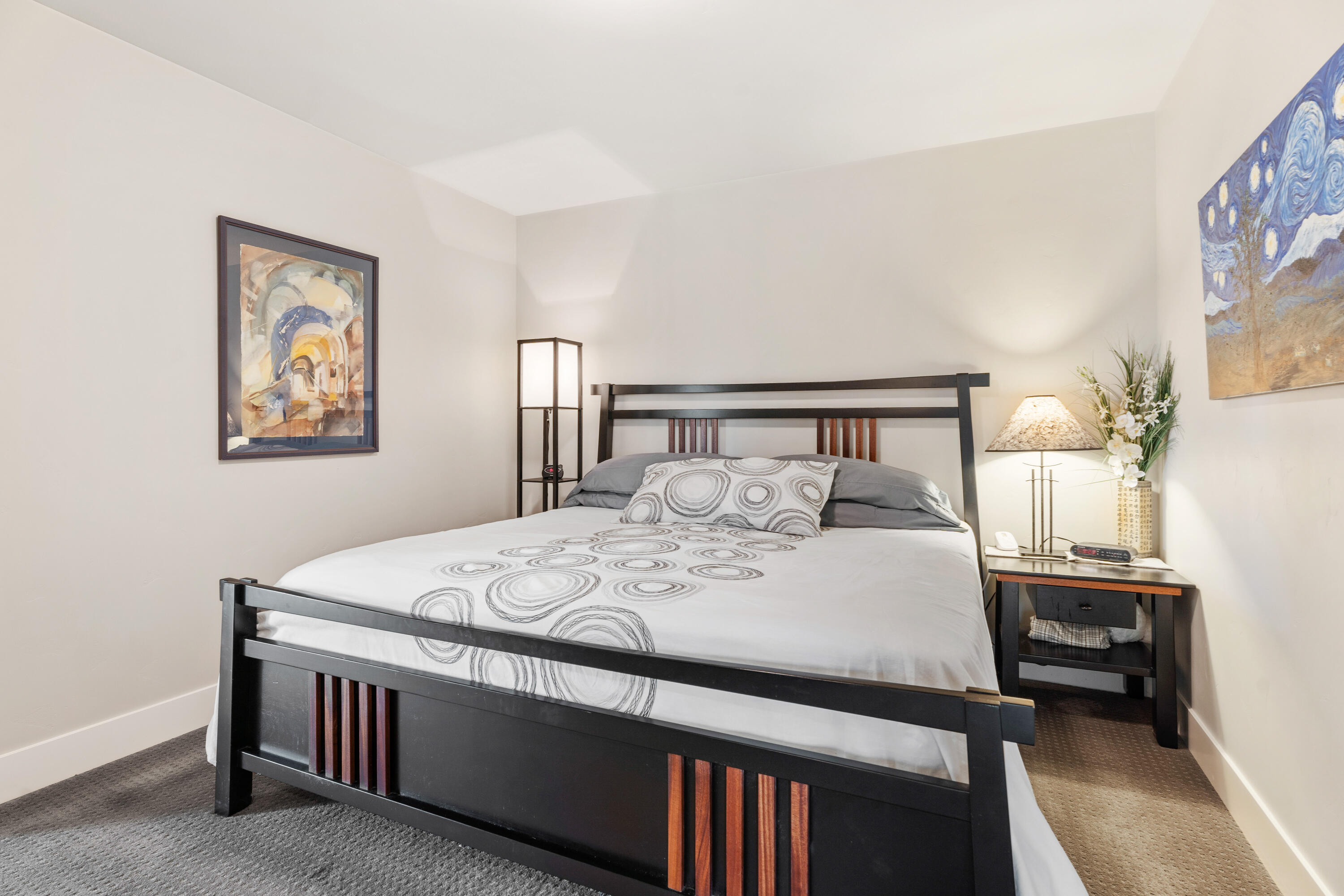 West Powell Butte Es - Residential