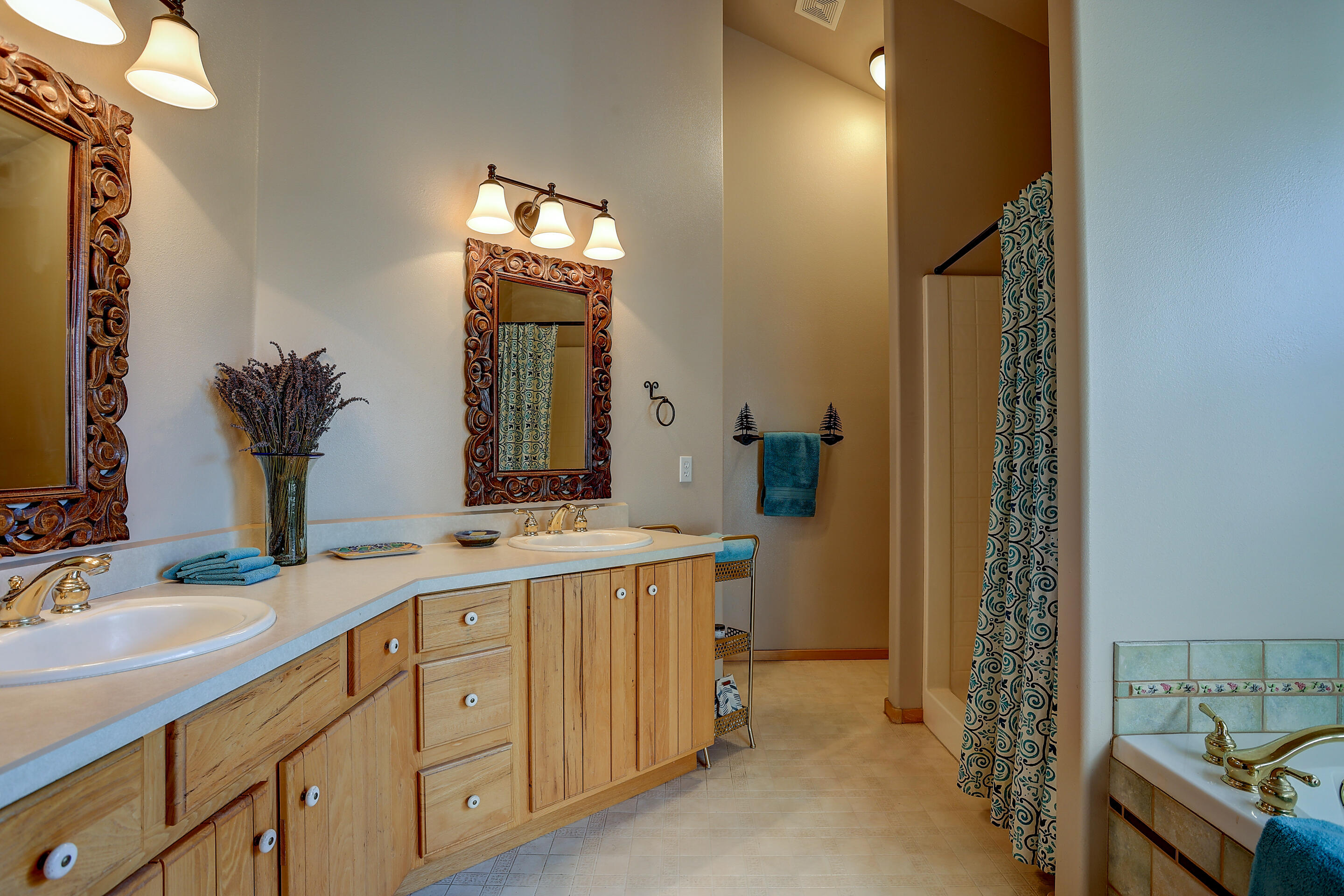 Sundance East - Residential