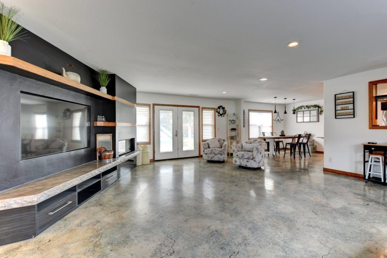 Lake Wood Subdivision - Residential Income