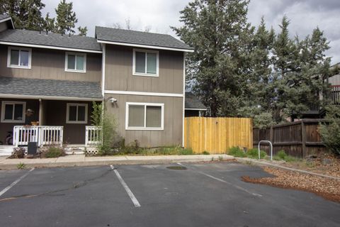 2010 NE Full Moon Drive 2 Bend OR 97701