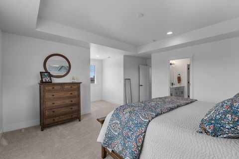 Tiny photo for 4649 SW 36th Street, Redmond, OR 97756 (MLS # 220217176)