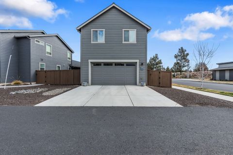 Tiny photo for 4649 SW 36th Street, Redmond, OR 97756 (MLS # 220217176)
