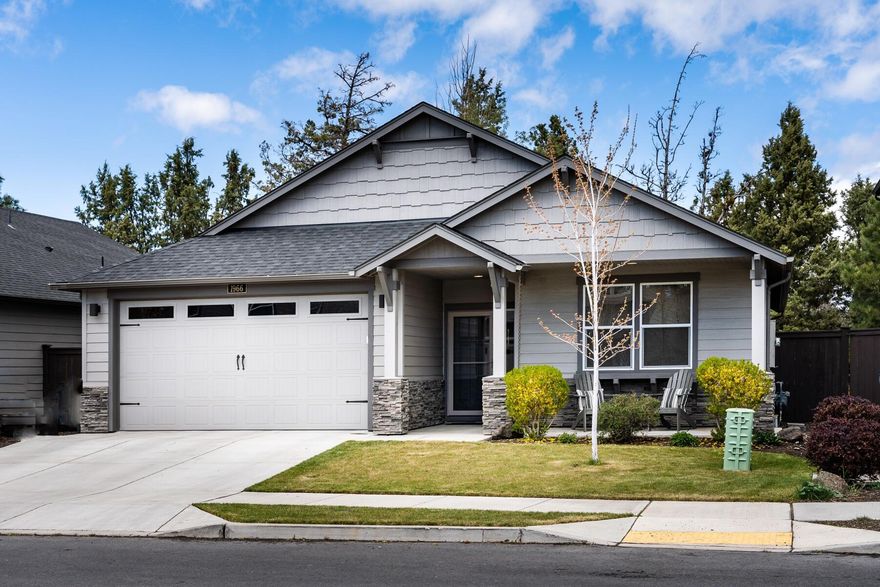 Newer single level home in Leehaven neighborhood, meticulously maintained backing up to the 16+ acre Al Moody Park.  Great Mid town location close to St Charles hospital, Pilot Butte trail & Hollinshead Park.  Also, approximately onw mile from both the mid town Yacht Club and On Tap Food Carts.  Large open floor plan with hardwood floors, quartz counter tops and walk in pantry. Main bathroom features double vanity, soaking tub, tile shower and walk in closet.  Back yard is fully fenced with covered patio and one of the most private lots in the neighborhoods. Lots of storage in the garage even with two cars parked inside.  Laundry/mud room located conveniently off the garage.