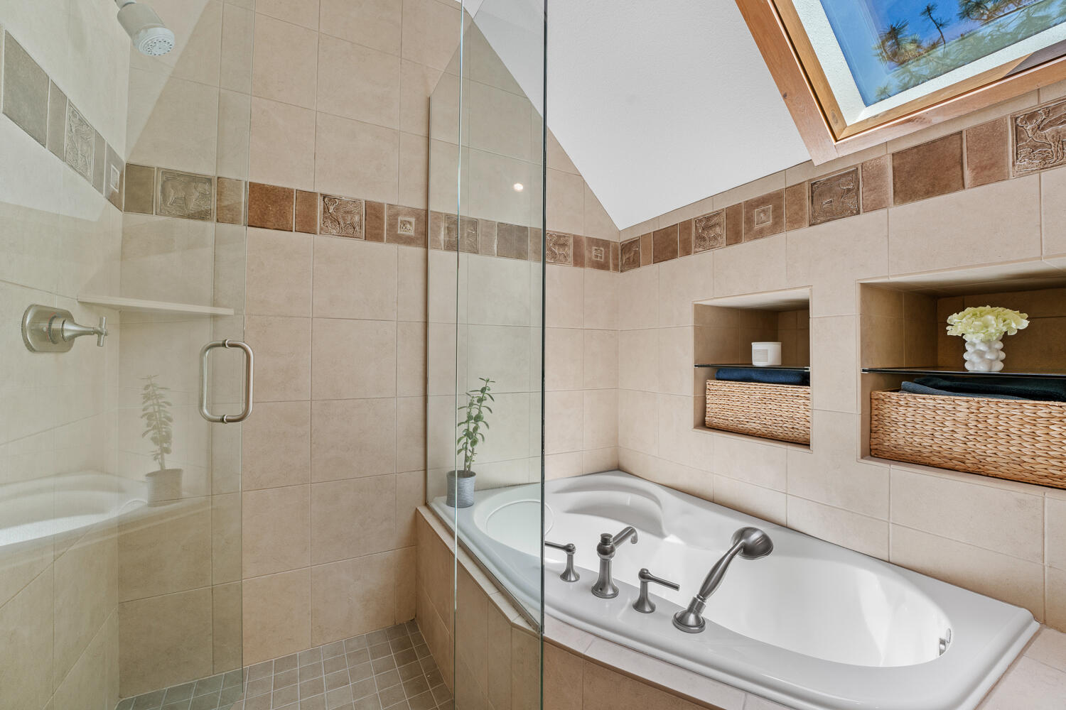 Awbrey Glen - Residential