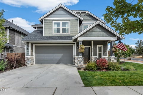 Photo of 3543 NE Crystal Springs Drive, Bend, OR 97701 (MLS # 220229070)