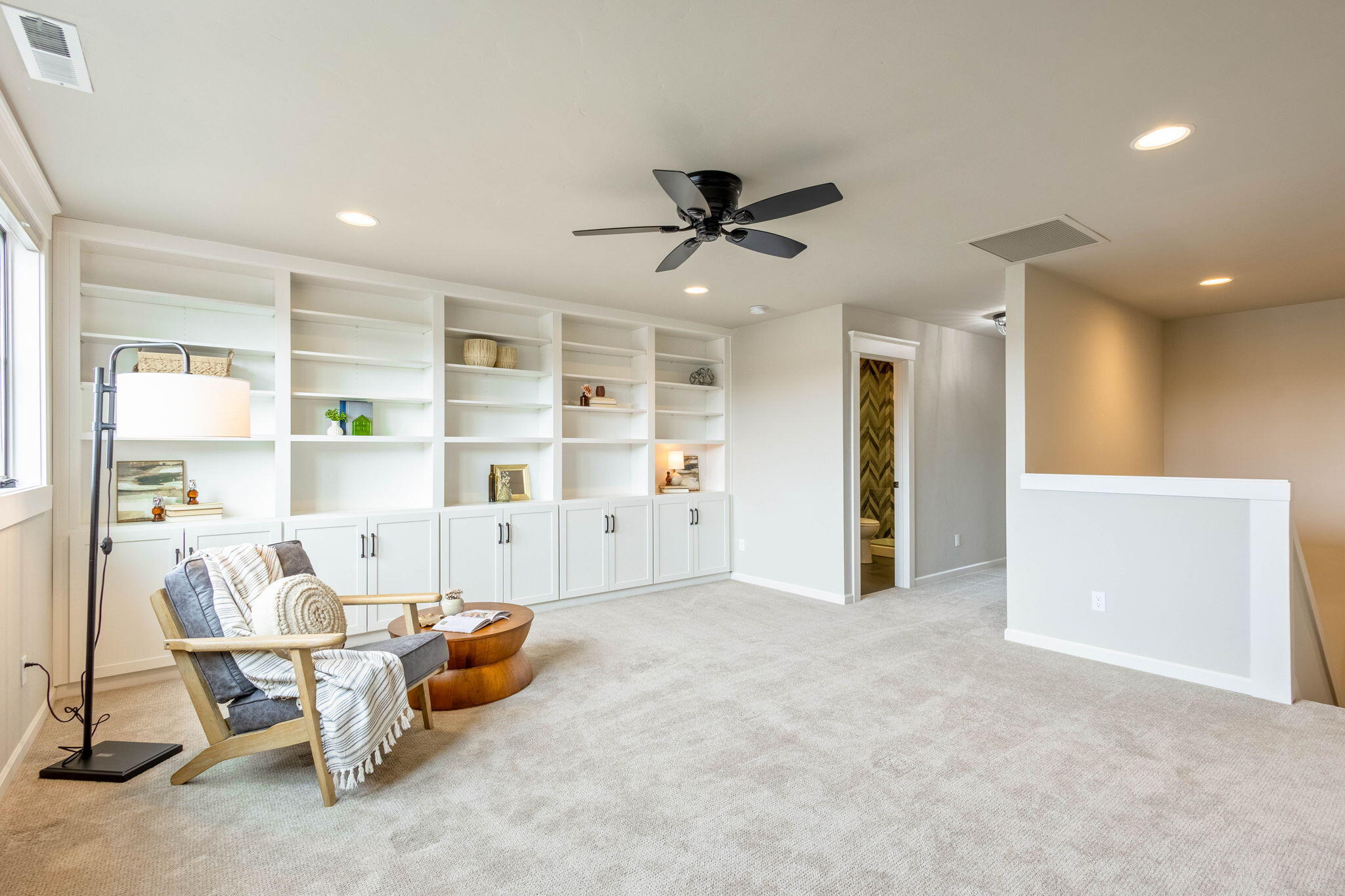 Pine Meadow Vill - Residential