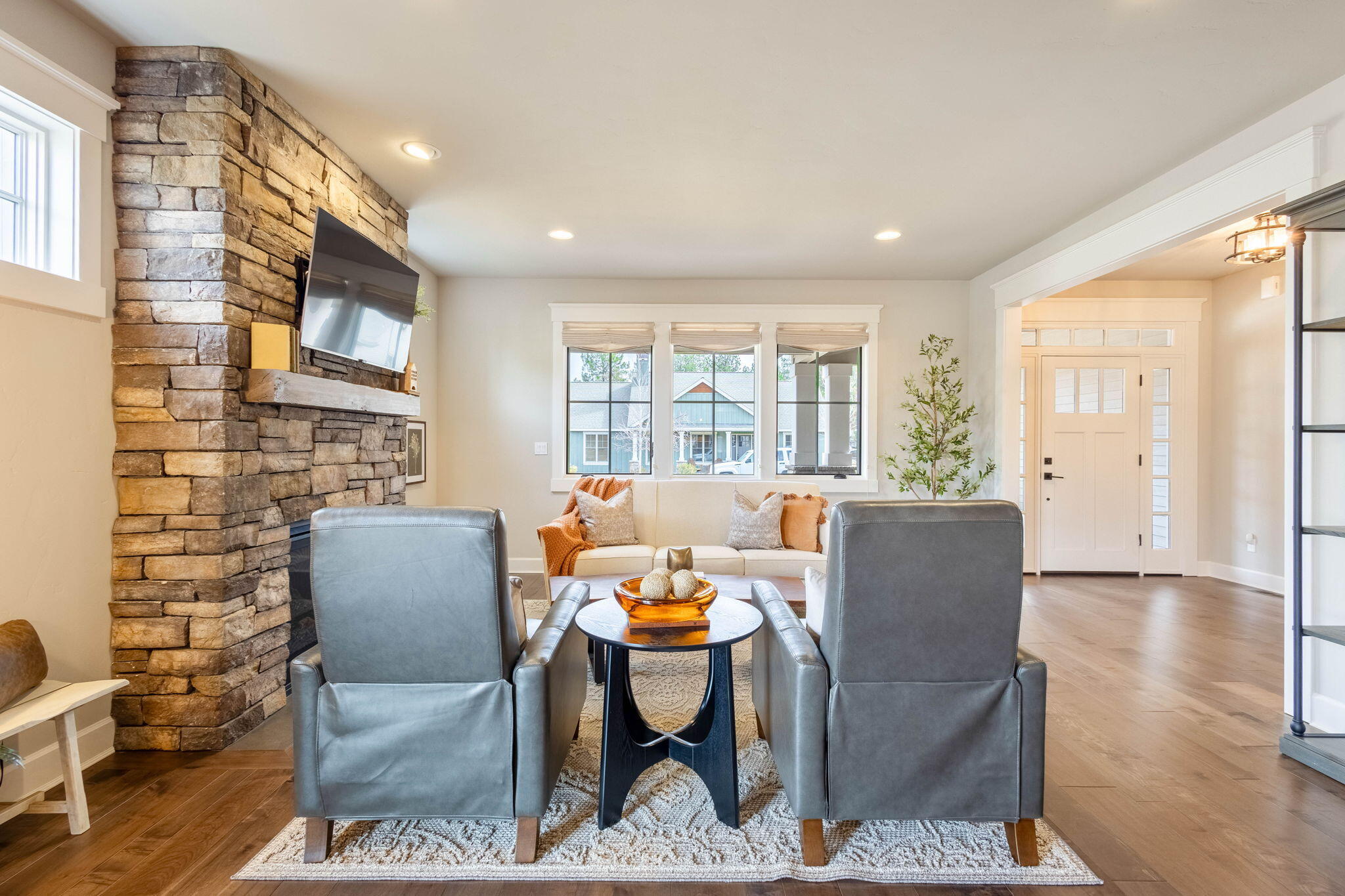 Pine Meadow Vill - Residential