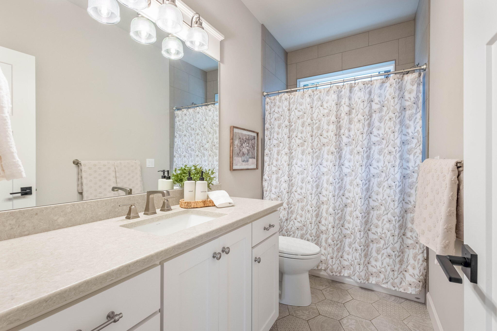 Pine Meadow Vill - Residential