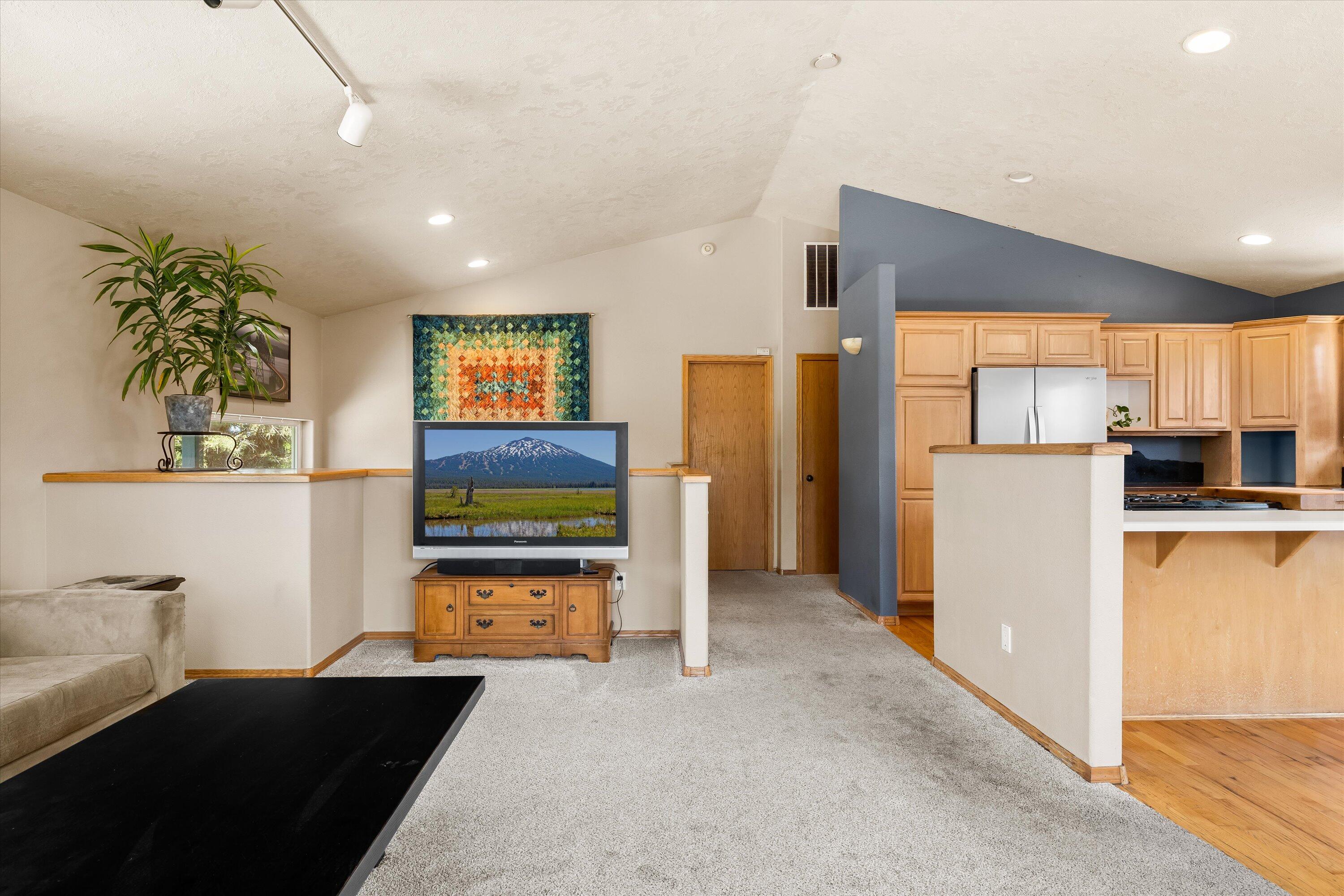 Ladera - Residential