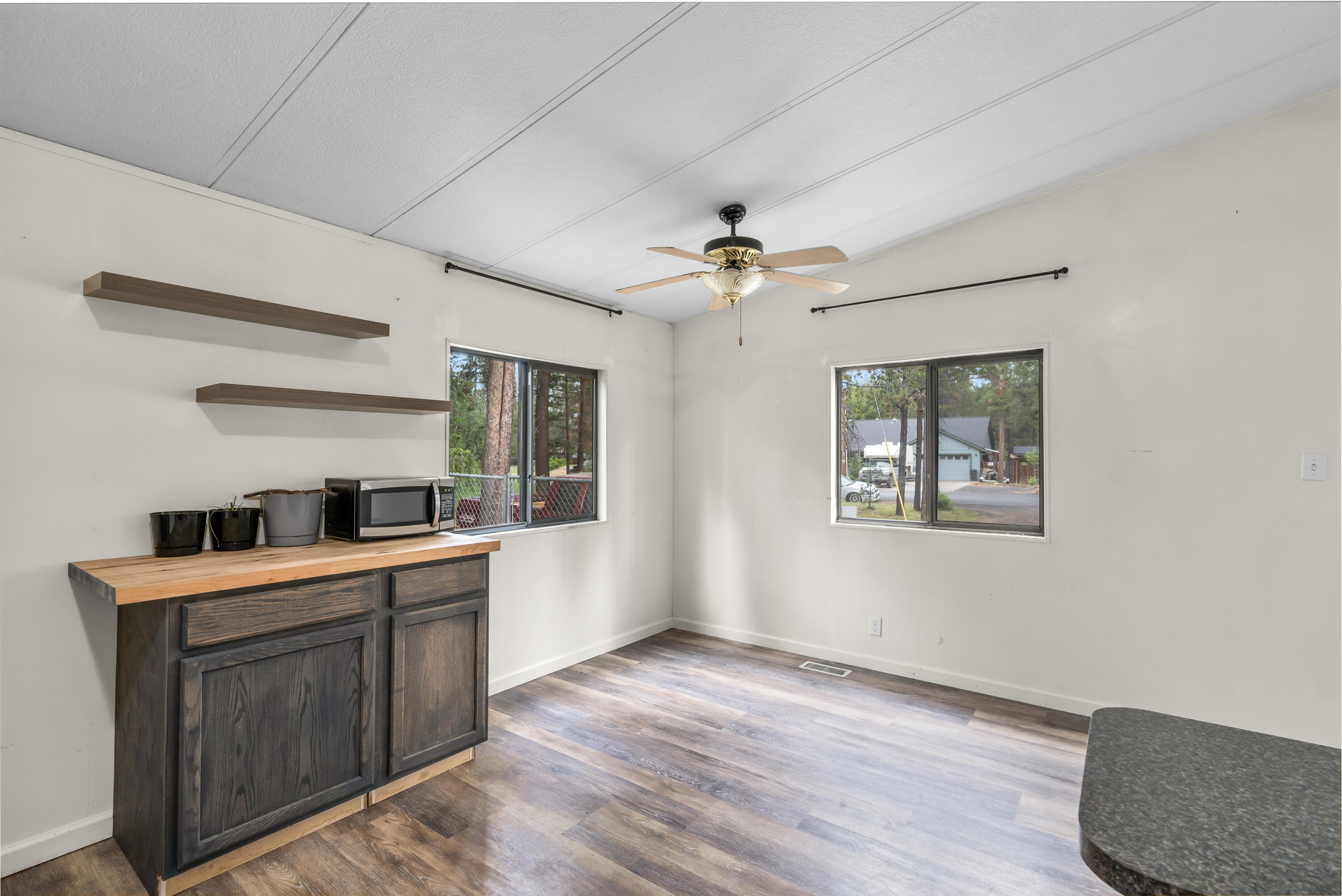 Drrh Trs - Residential