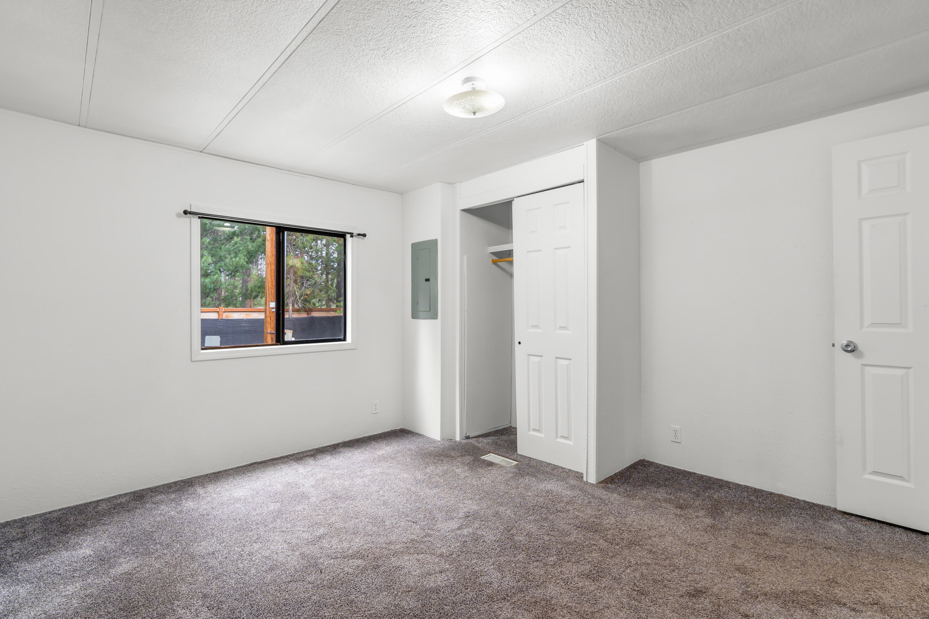 Drrh Trs - Residential