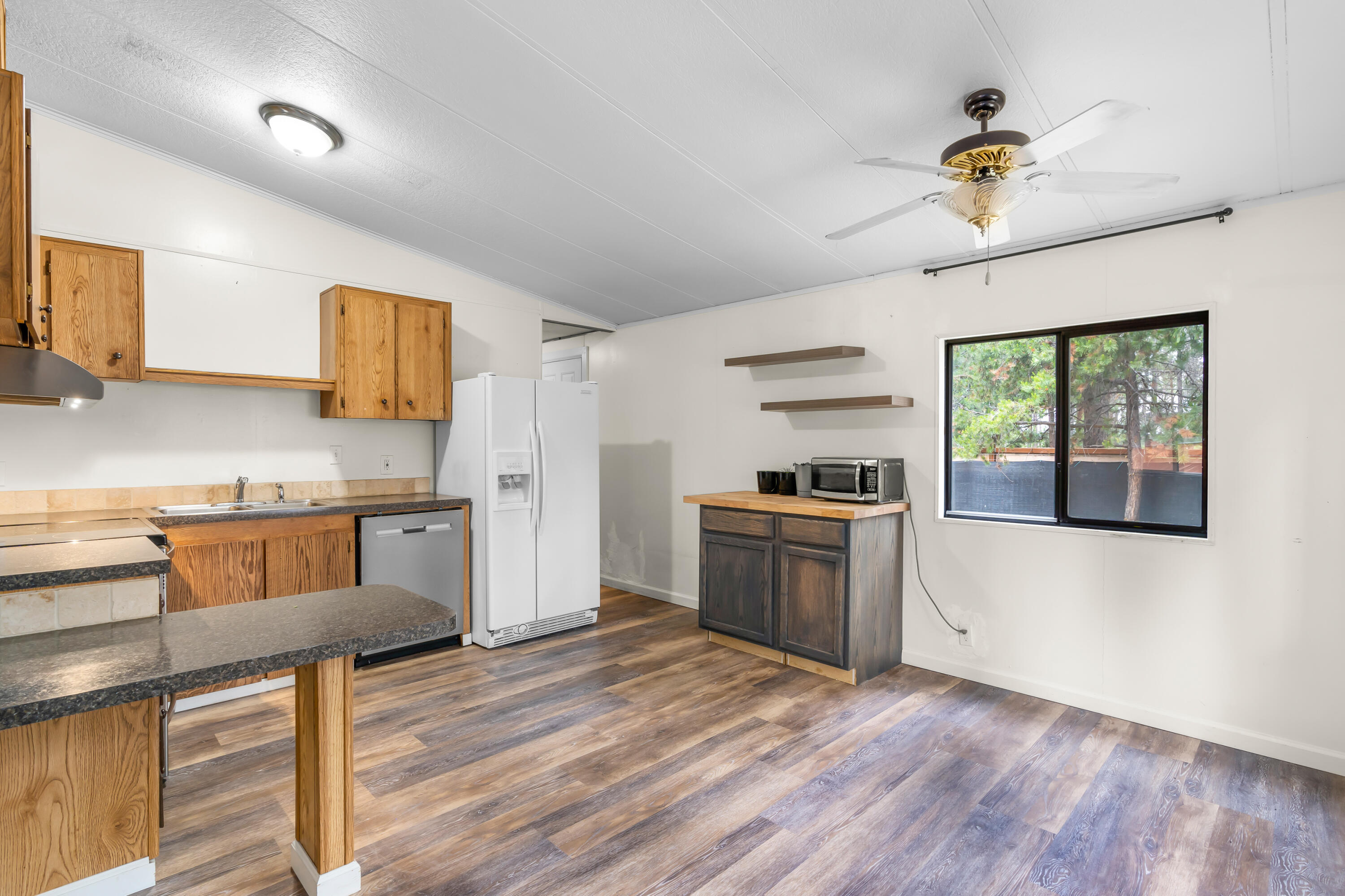 Drrh Trs - Residential