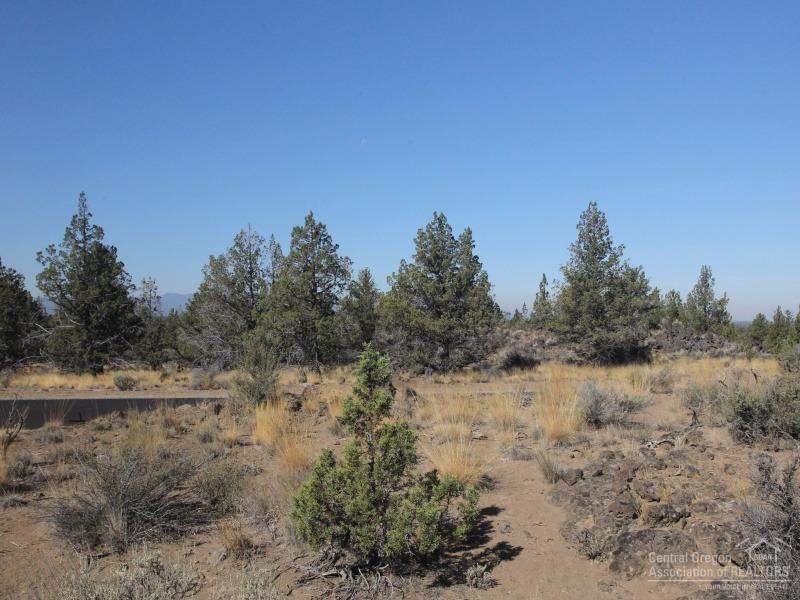 Pacific Cascade Hts - Land