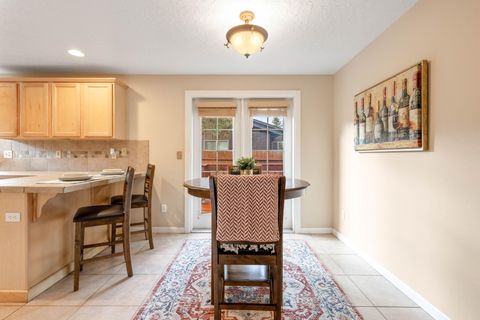 Tiny photo for 16411 Cassidy Court, La Pine, OR 97739 (MLS # 220215116)