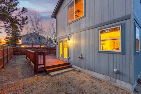 Tiny photo for 16411 Cassidy Court, La Pine, OR 97739 (MLS # 220215116)