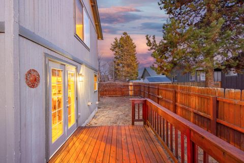 Tiny photo for 16411 Cassidy Court, La Pine, OR 97739 (MLS # 220215116)