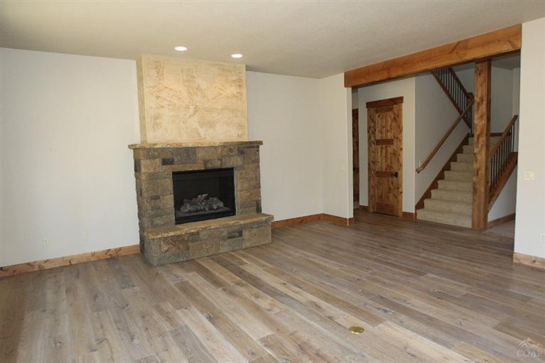 PointsWest - Residential