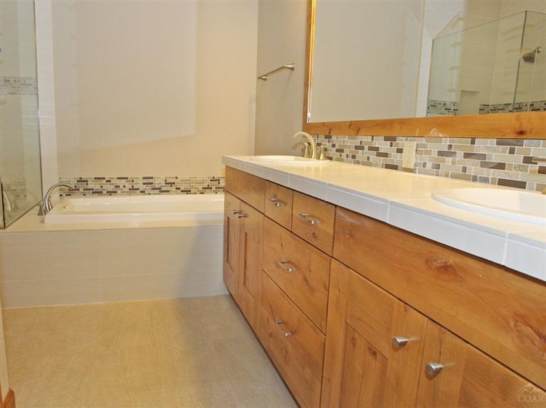 PointsWest - Residential